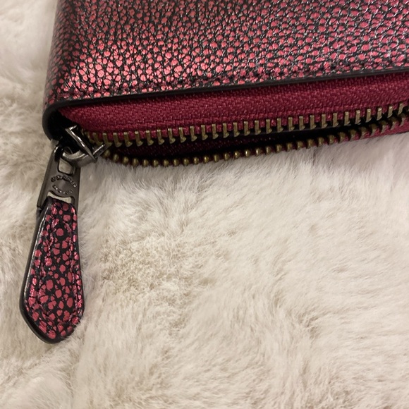 COACH metallic pink zip around wallet - Picture 8 of 10